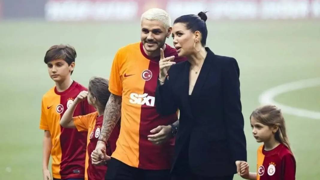 Wanda Nara Galatasaray taraftarlarının gazabına uğradı. Icardi'nin intikamını aldık 2