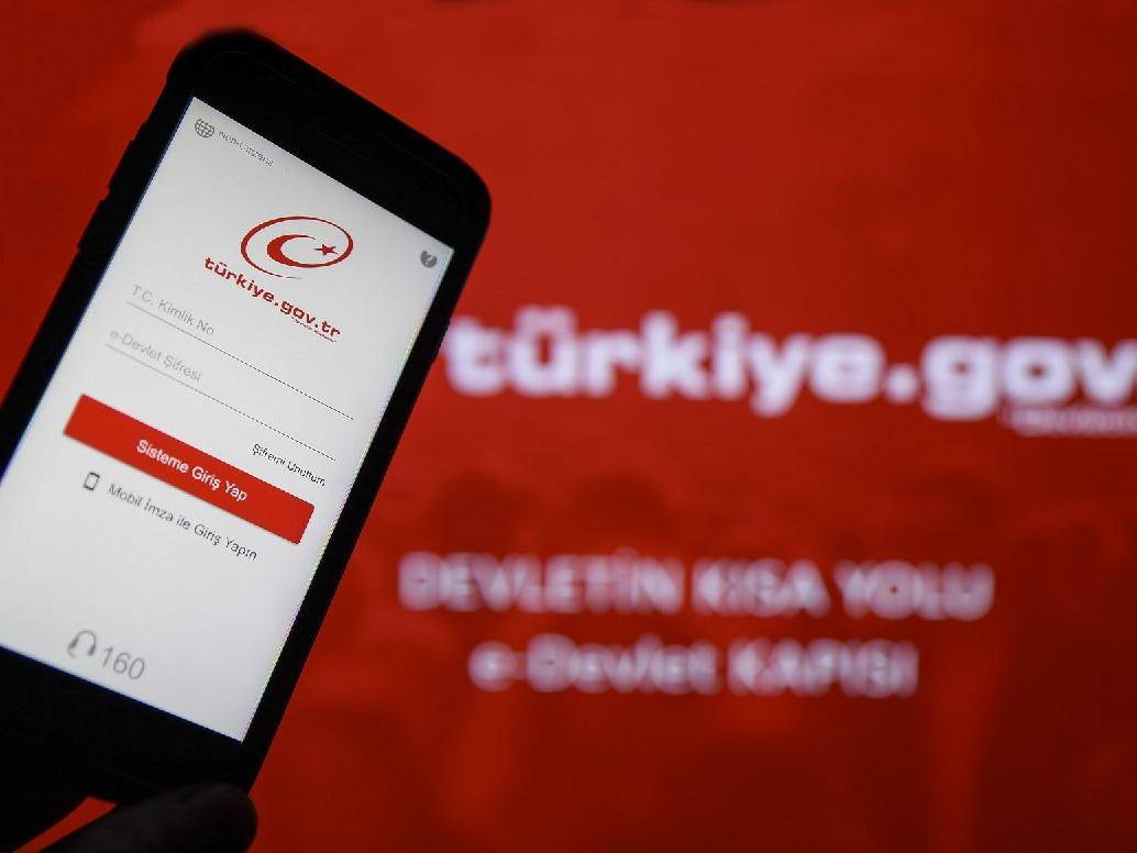 E-devlet'ten yapılan işlemlerden ücret alınacak mı? Gelir İdaresi Başkanlığı açıkladı 10