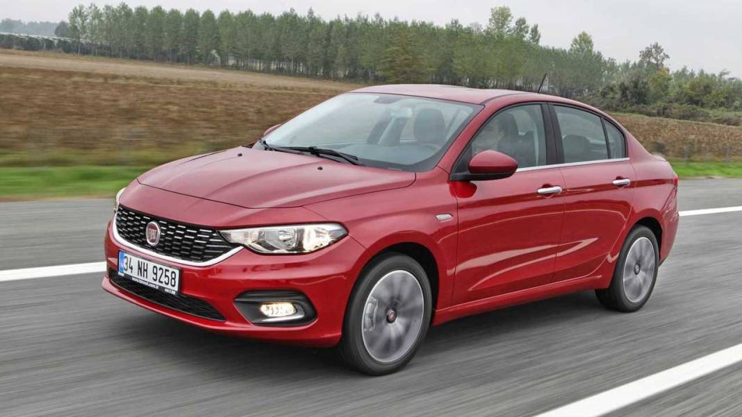 FIAT Egea tahtını kaybetti. Otomobil devi 120 bin liralık indirim yaptı 9