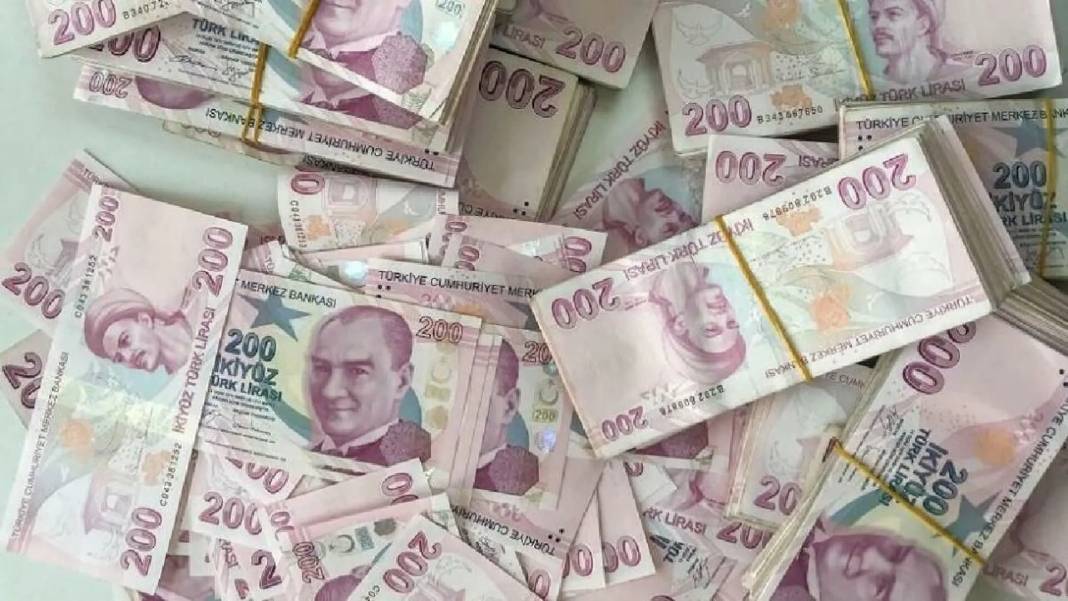 500 bin liranın 32 günlük getirisi fırladı. Bankaların mevduat yarışında büyük artış 10