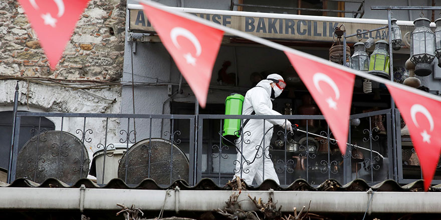 Bulaşıcı hastalıklar alanında en üst düzey yetkili açıkladı: Ne zaman normale döneriz?