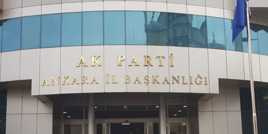 Habertürk yazarı Fatih Altaylı duyurdu: AKP'ye böyle üye topluyorlar! "Bu bir fişleme değil mi?"