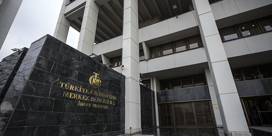 Ünlü ekonomist Atilla Yeşilada'dan çarpıcı yorum: Merkez Bankası faizi artırmazsa...
