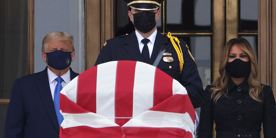 Donald Trump'a cenaze töreninde büyük şok!