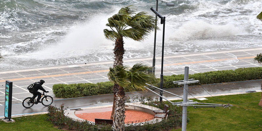 Meteoroloji'den kritik uyarı: Marmara ve Ege'de kuvvetli lodos bekleniyor