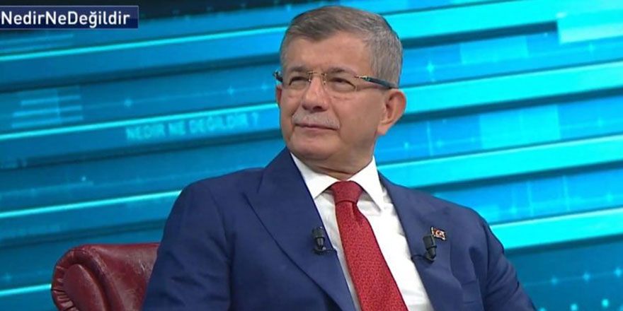 Ahmet Davutoğlu o soruya çok sinirlendi: Bu soruyu bir gün Erdoğan'a sorarsın