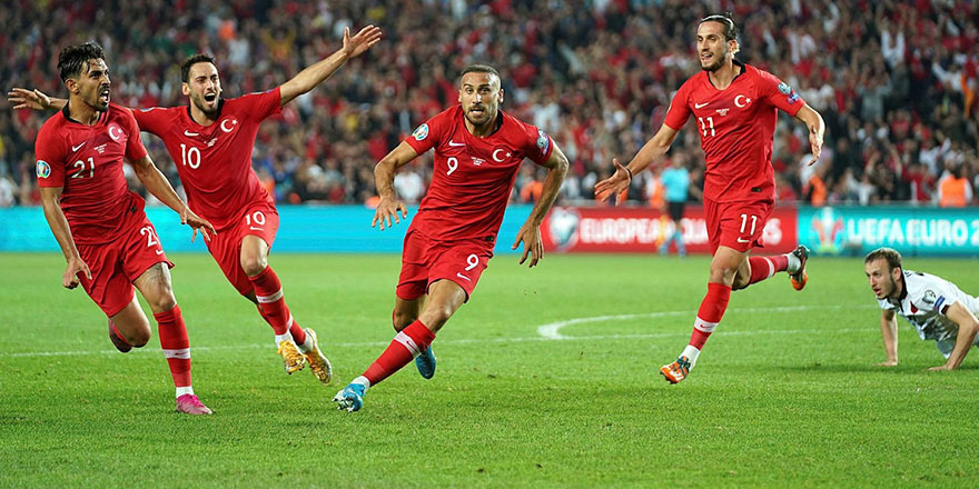 FIFA dünya sıralaması açıklandı! Türk futbolu çöküşe geçti
