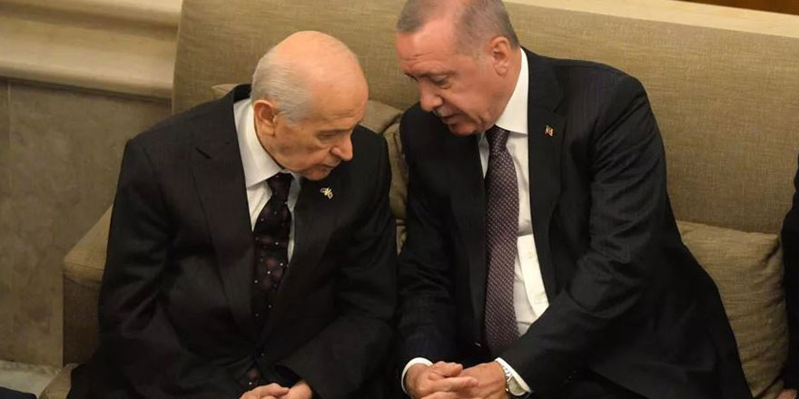 Gazeteci Murat Yetkin'den flaş çıkış! İşte Erdoğan ve Bahçeli'nin ilk hedefi