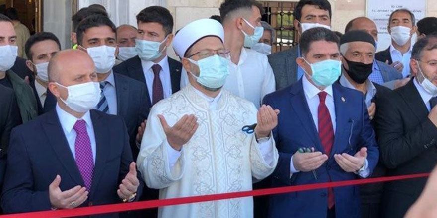 Ali Erbaş, Recep Tayyip Erdoğan Camii'nin açılışını yaptı