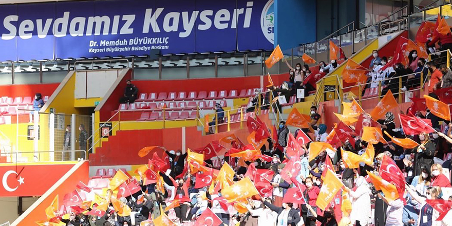 Taraftara kapalı olan stadyumlar, AKP Kongresi için açıldı