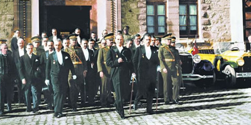 Tarihçi Sinan Meydan anlattı: Atatürk, cumhuriyeti kimlerden okudu