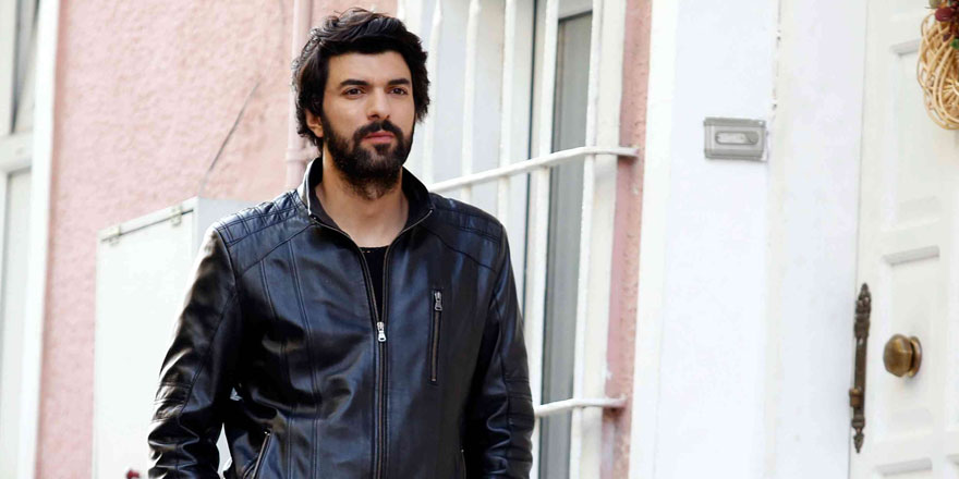 Engin Akyürek'in son hali hayranlarını endişelendirdi