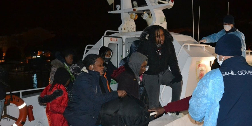 İzmir açıklarında 36 sığınmacı kurtarıldı