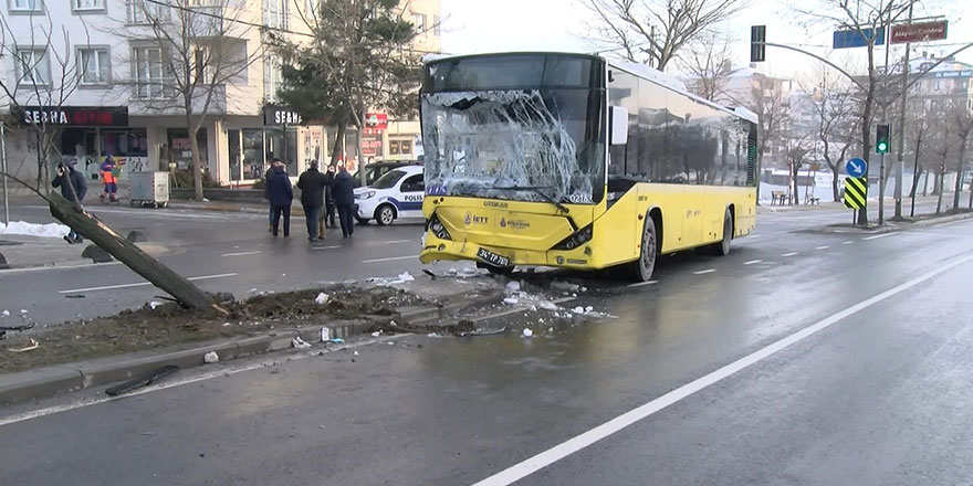 Sancaktepe'de İETT otobüsü ile minibüs çarpıştı!