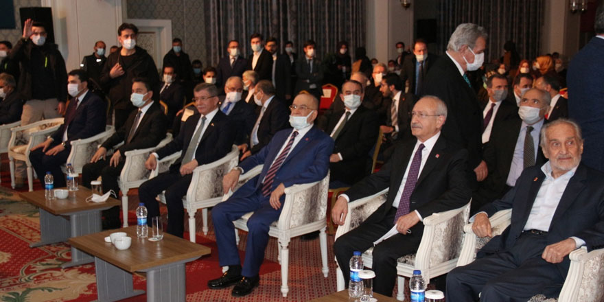 Necmettin Erbakan'ı anma töreninde 9 parti buluştu
