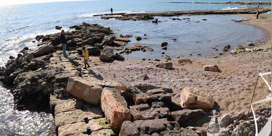 Antik Liman deniz çekilince ortaya çıktı! Mersin'den müthiş görüntüler 