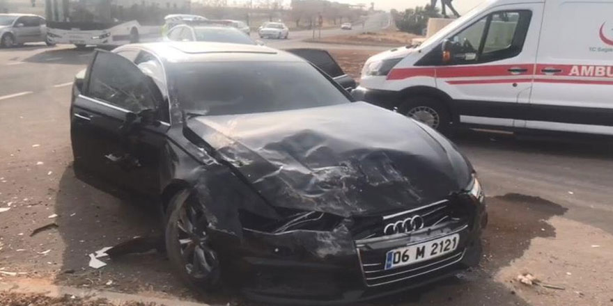 Şanlıurfa'da Meral Akşener’in konvoyunda kaza