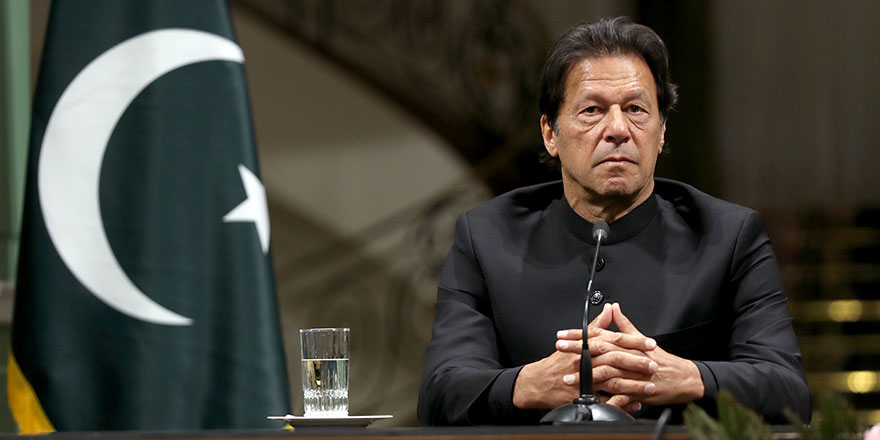 Pakistan başbakanı  İmran Han korona virüse yakalandı!
