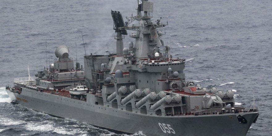 Rusya 15 savaş gemisini Karadeniz'e gönderdi 