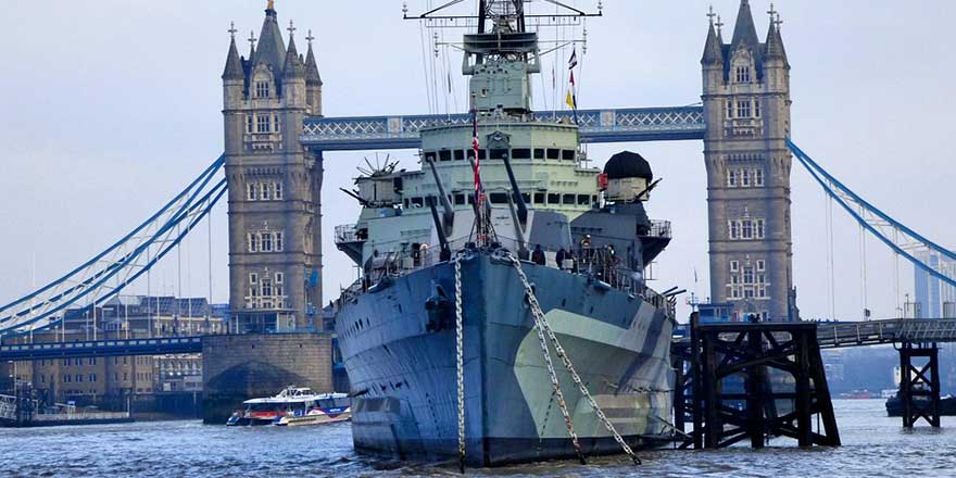 İngiltere Karadeniz’e iki savaş gemisi gönderiyor