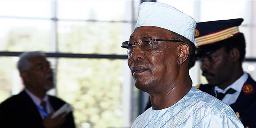 Çad Cumhurbaşkanı İdriss Deby cephede hayatını kaybetti
