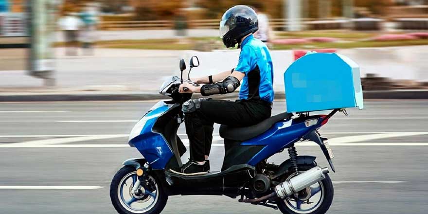 İzmir Motosikletli Kuryeler Derneği Başkanı Burhan Akgün: Birçoğu da üniversite mezunu