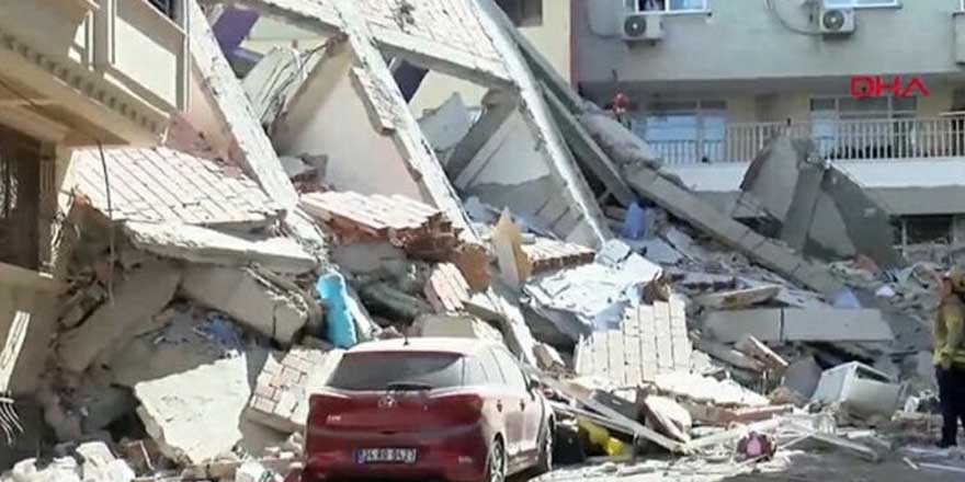 Son dakika... Zeytinburnu'nda bina çöktü