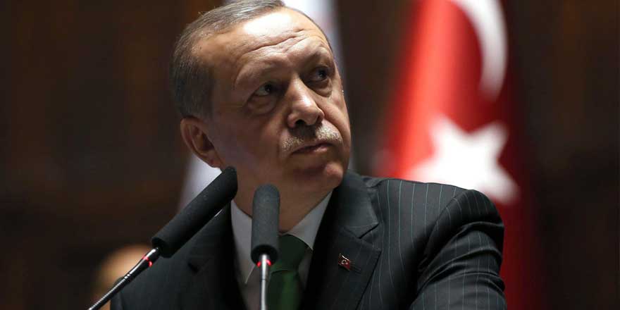 Emin Gürses'ten flaş iddia: 2 bakan Erdoğan'ın kuyusunu kazıyor