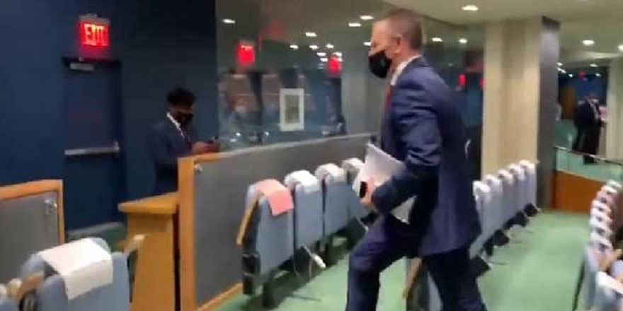 İsrail’in BM’deki Büyükelçisi Gilad Ardan apar topar salonu terk etti