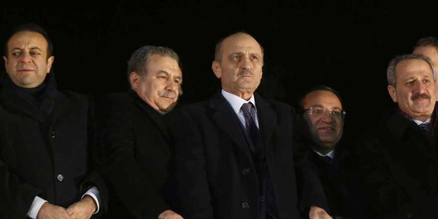 17-25 Aralık'ta istifa ettirilmişti! AKP'li eski bakandan zehir zemberek mesaj