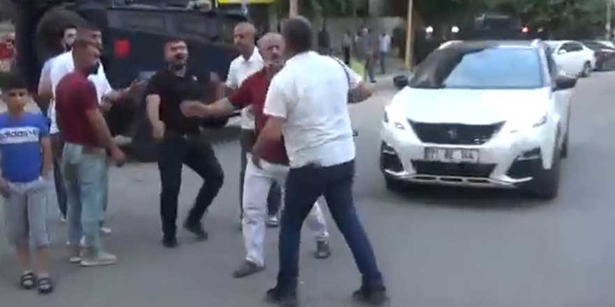 Diyarbakır'da gazetecilere saldırı