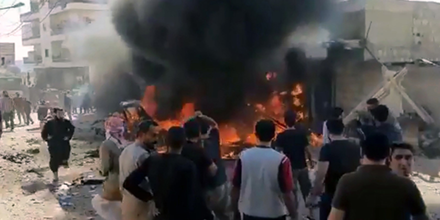 Afrin’de park halindeki araç patlatıldı