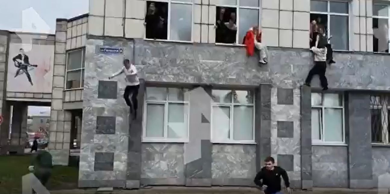 Rusya'da bir üniversitede silahlı çatışma