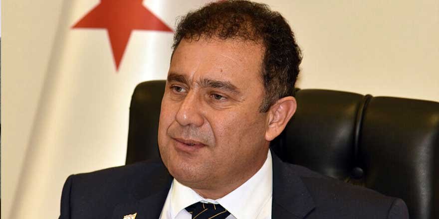 KKTC Başbakanı Ersan Saner istifa etti