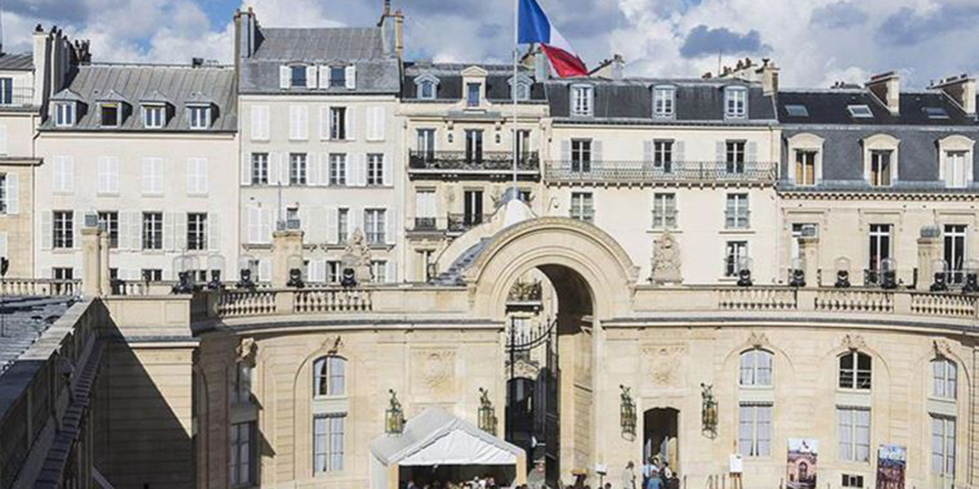 Fransa'da Elysee Sarayı'nda tecavüz iddiasına soruşturma açıldı