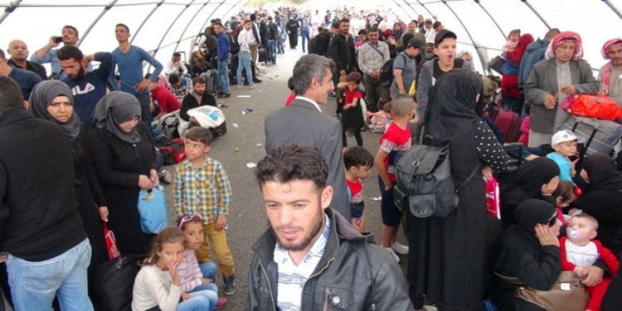 Bayram tatiline giden Suriyeli sayısı giderek artıyor