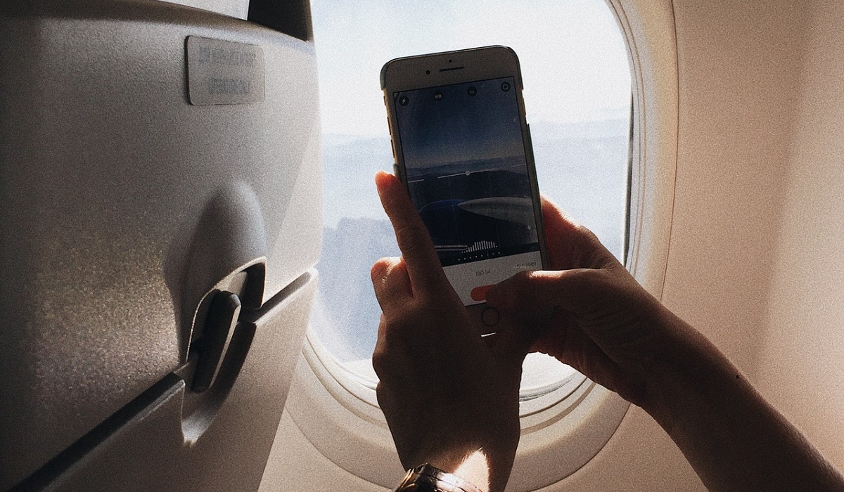 Uçaklarda telefonlarımız neden kapalıdır?