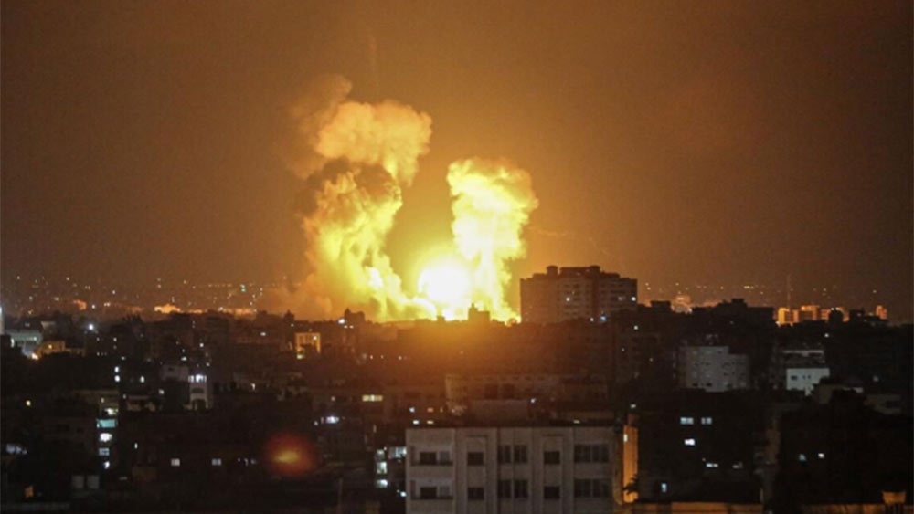 İsrail, Gazze'ye hava saldırısı düzenledi