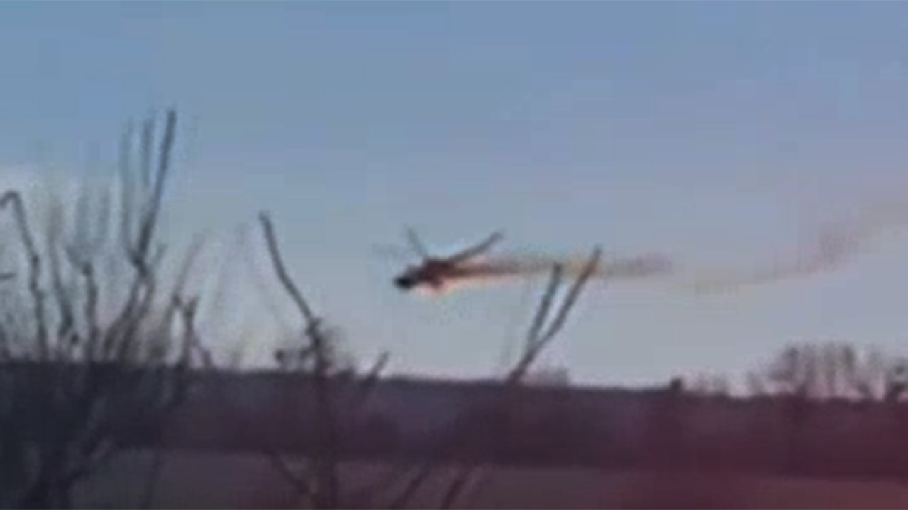 Ukrayna, Rus askeri helikopterini düşürdü