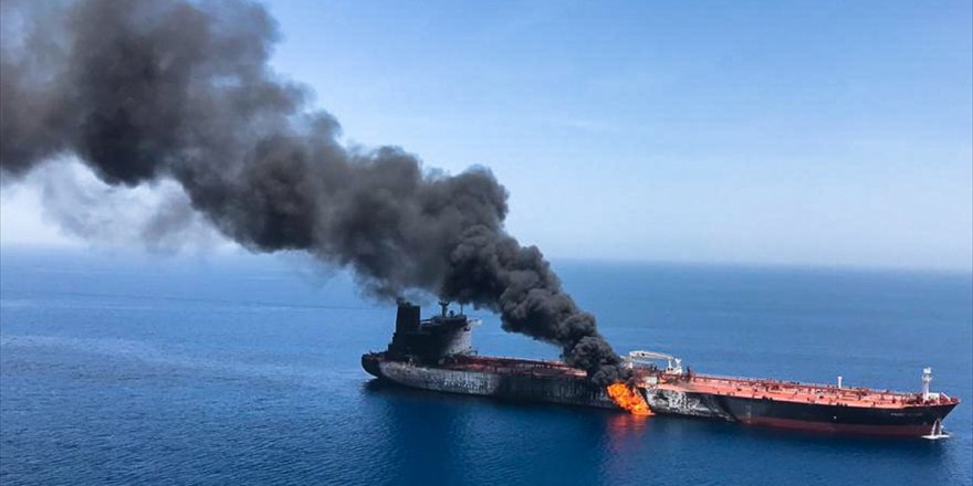 Umman Körfezi'nde 2 petrol tankeri saldırıya uğradı