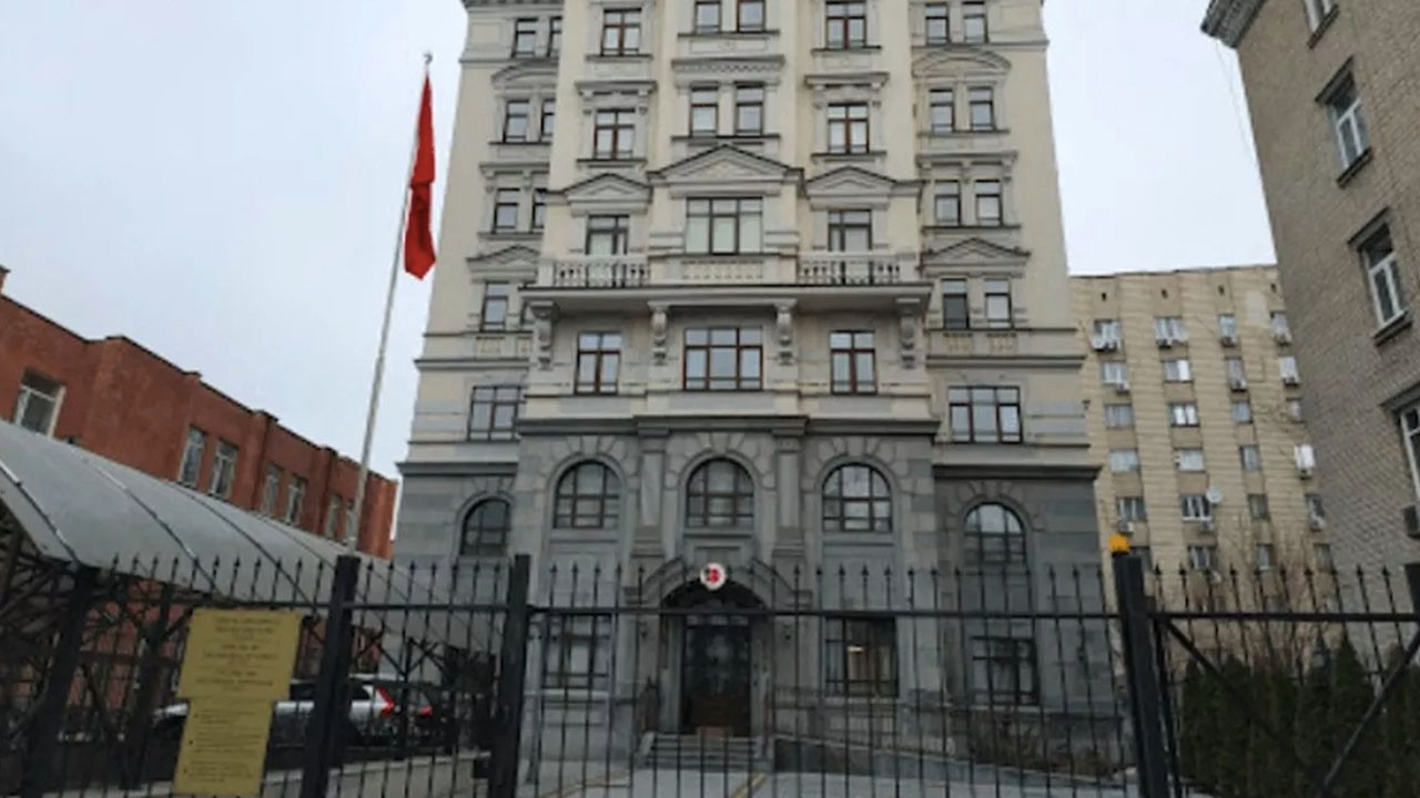 Türk Büyükelçiliği yeniden Kiev'de
