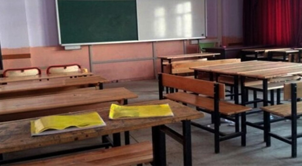 CHP'li Kaya: Devlet okulları devre dışı bırakılmak isteniyor