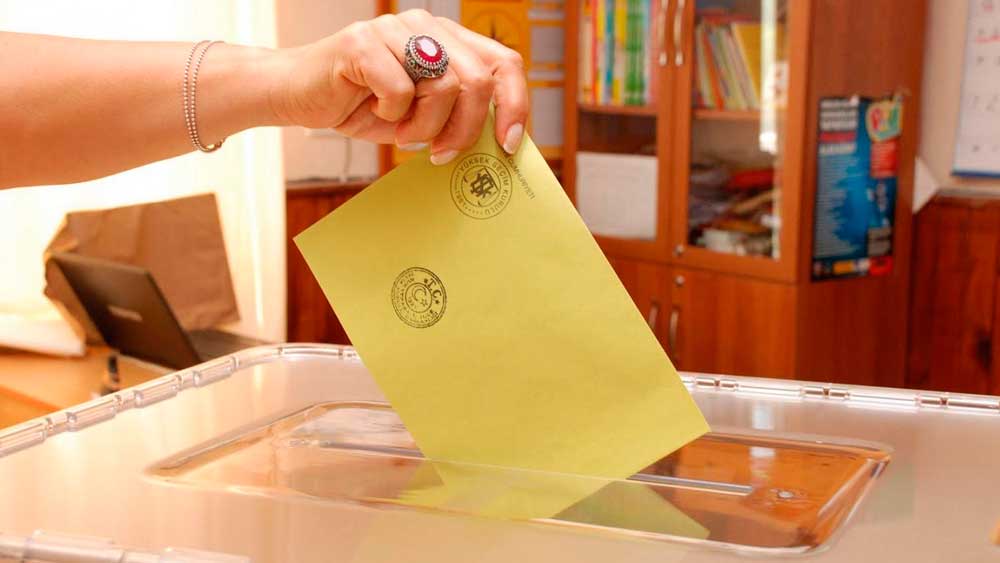 Anketlerden AKP'yi üzen sonuç: Halk güvenini kaybetti
