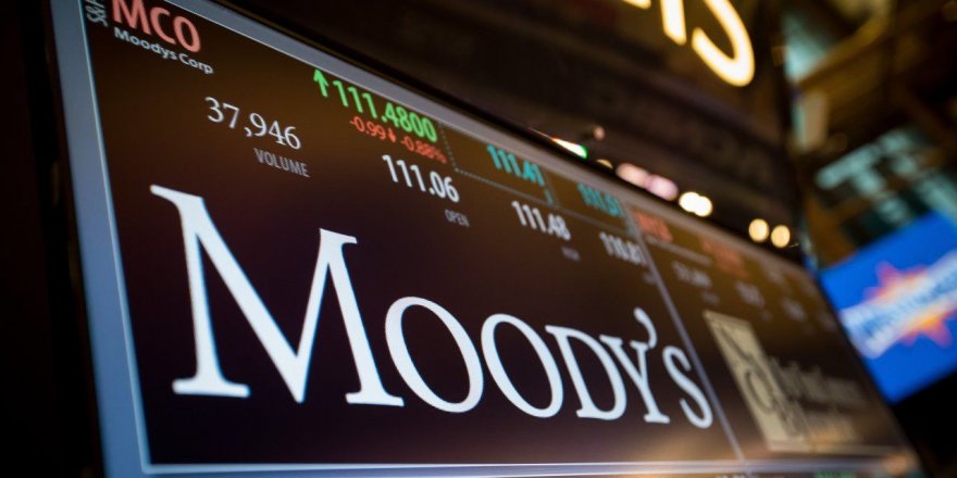 Moody’s Türk bankalarının kredi notunu indirdi