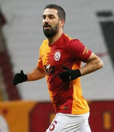 Galatasaray'da yaprak dökümü: 13 isim birden
