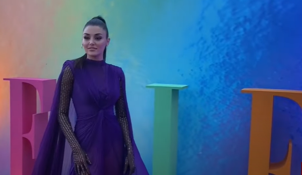 Hande Erçel ablası Gamze Erçel'i ağlattı!