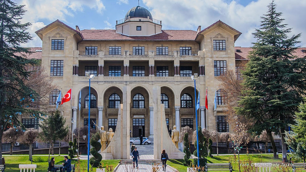 Gazi Üniversitesi personel alıyor