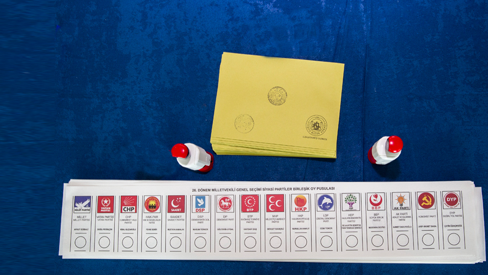 Eski MHP’li Oğan’dan seçim açıklaması: 15 partili yeni ittifak geliyor!