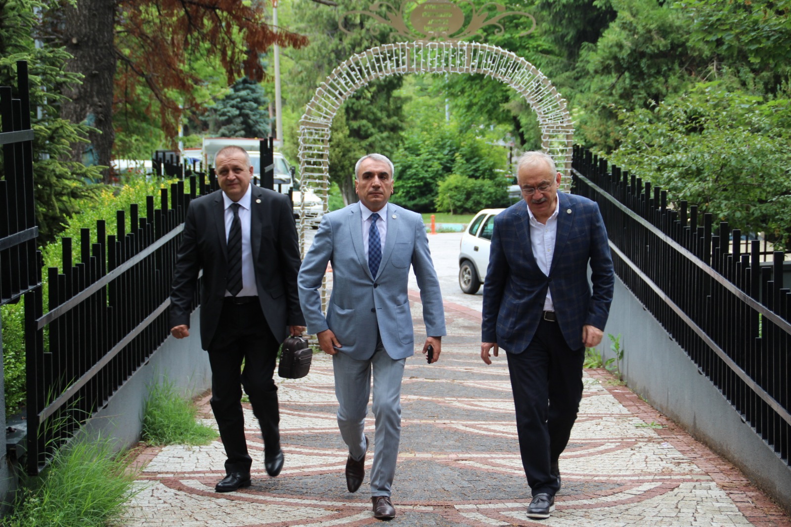 İYİ Parti Bursa Milletvekili ve TBMM Grup Başkanı Prof. Dr. İsmail Tatlıoğlu Kütahya'da
