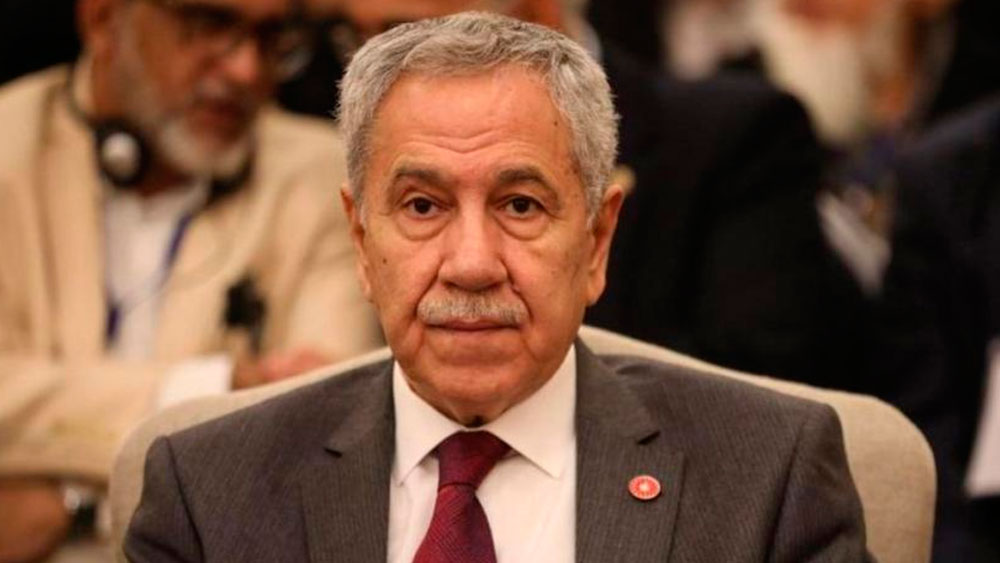 Ahmet Taşgetiren, “Arınç içerden konuşuyor” dedi: Arınç’ın AKP planını açıkladı